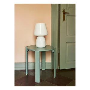 Hay - Lámpara de mesa Apolo de cristal opalino | Blanco