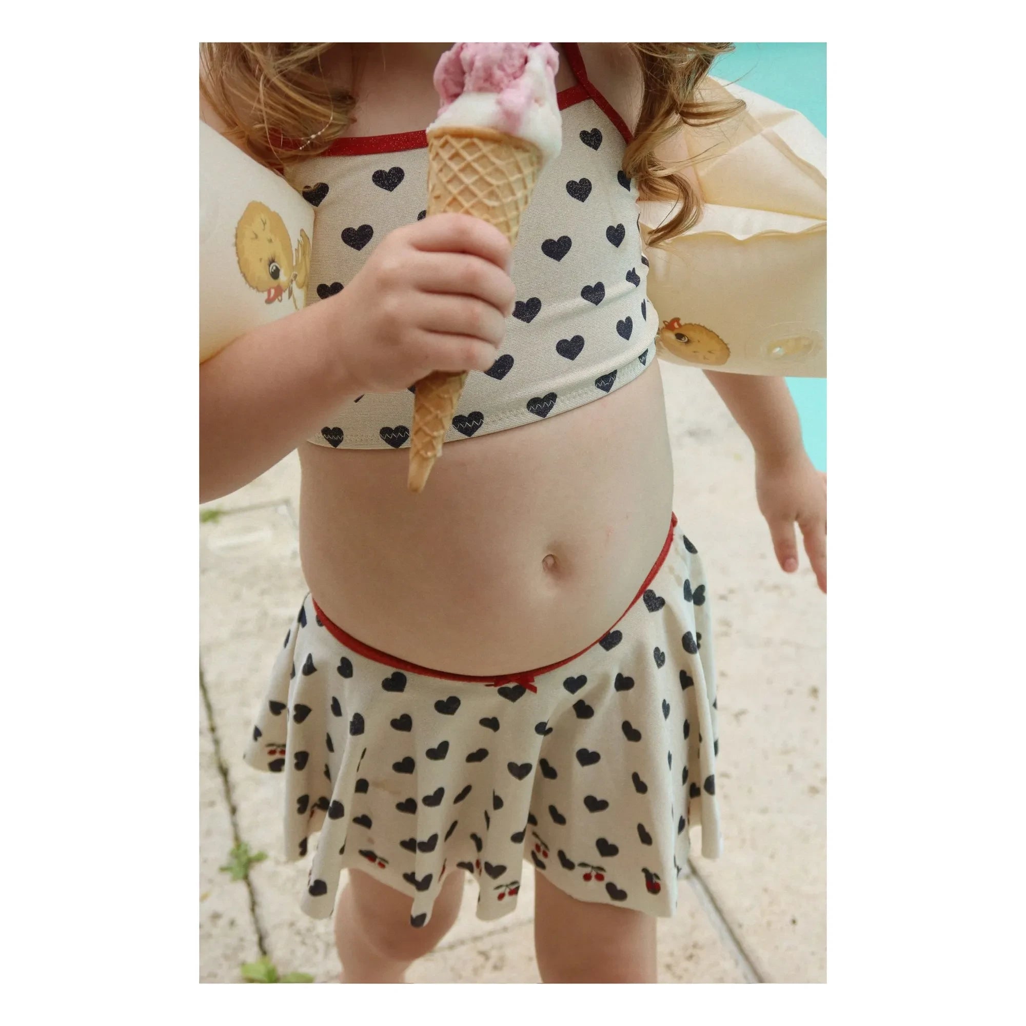 Konges Sløjd - Traje de baño Manon Hearts con falda brillante | Crudo