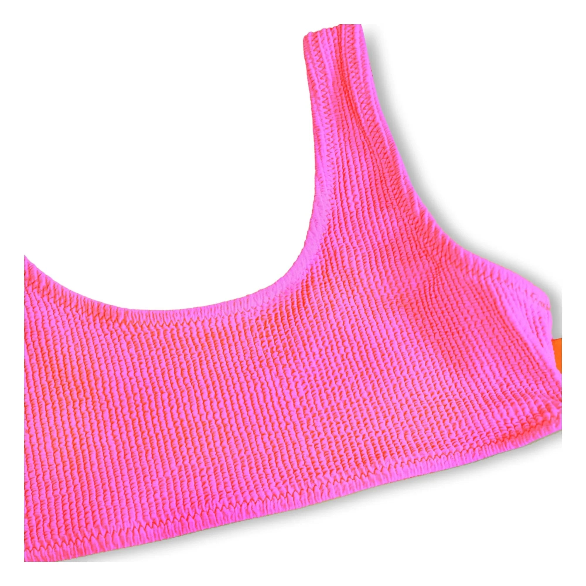 Molo - Bañador acanalado Nola Crepe Fibra Reciclada | Fucsia