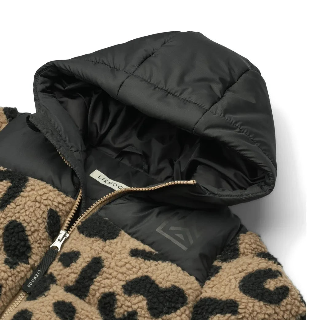 Liewood - Niko Chaqueta estilo sherpa con estampado de leopardo hecha de fibras recicladas | Marrón