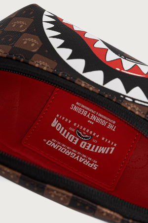 Sprayground - Riñonera de tiburones en París color marrón 910B9309NSZ