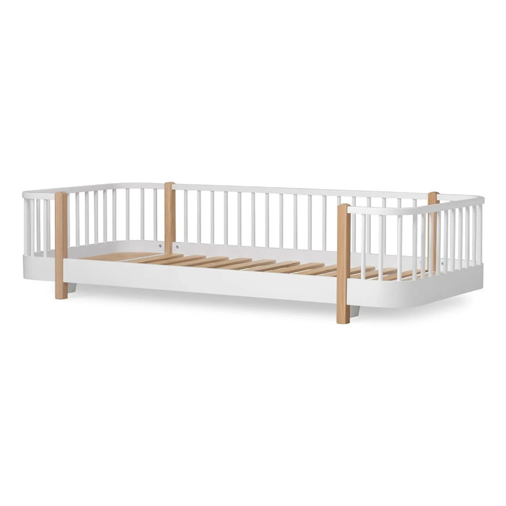 Oliver Furniture - Cama de suelo Wood Original | Roble