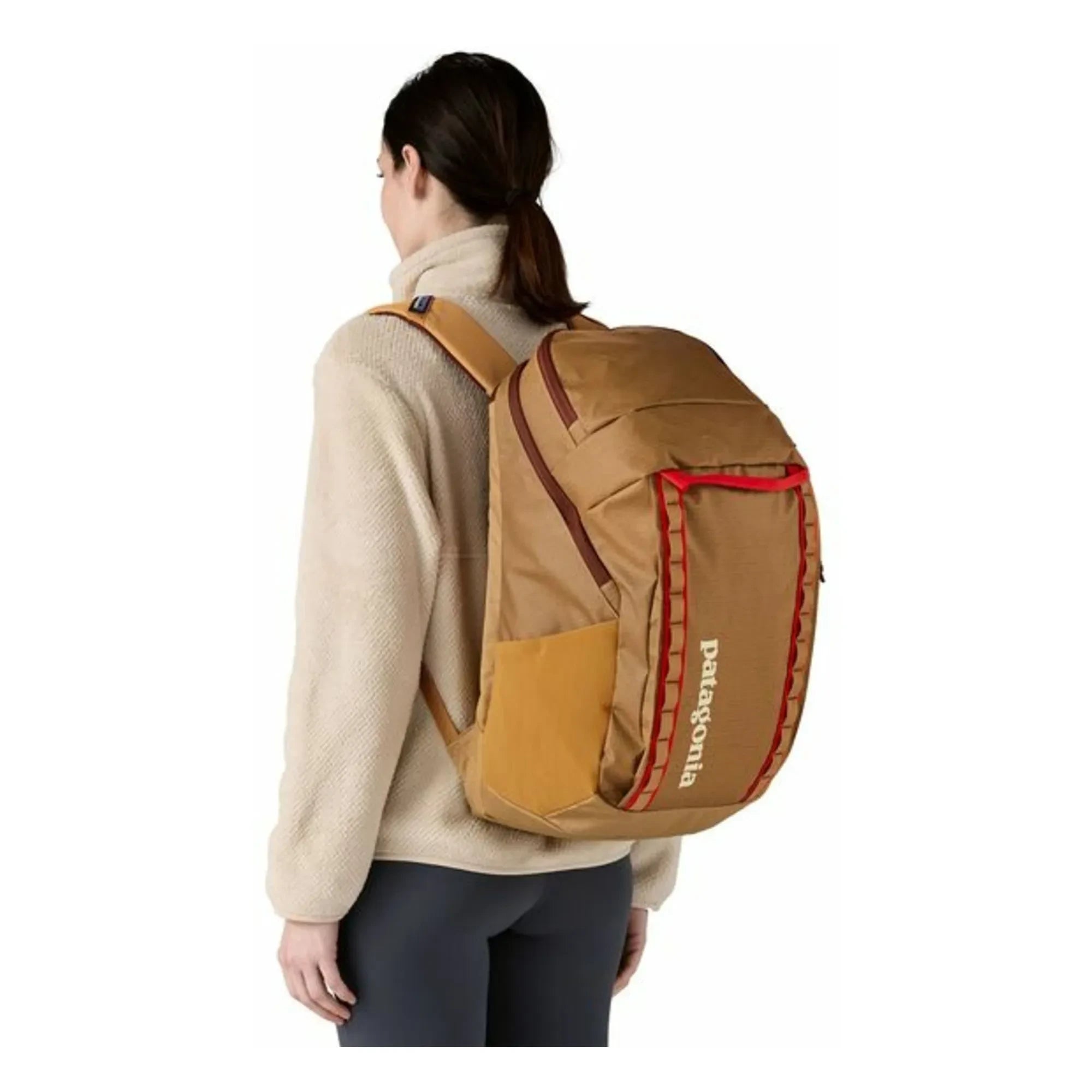 Patagonia - Mochila Black Hole Pack 32L de Fibra Reciclada | Camel