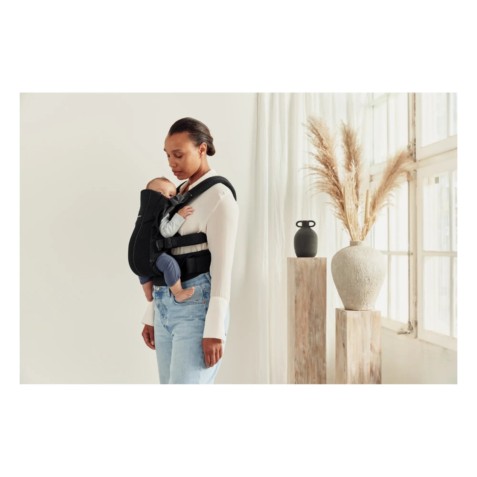 BabyBjörn - Mochila Portabebés Harmony de malla | Negro