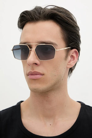 Gafas de sol Moschino estilo aviador