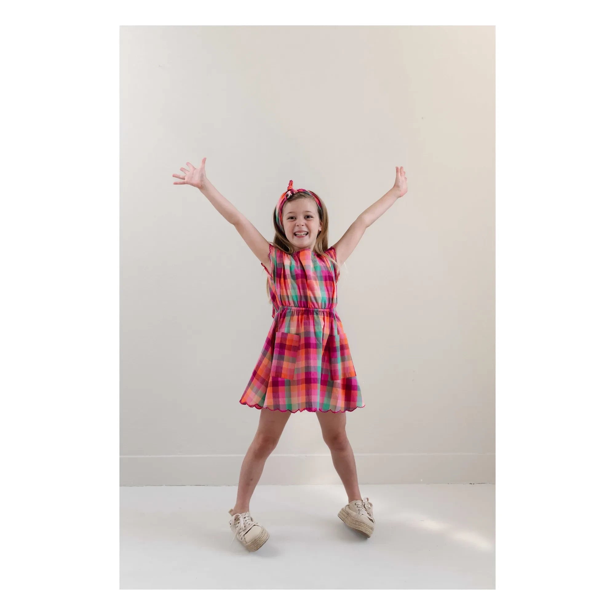 Jenest - Vestido Kiki, Algodón Orgánico a Cuadros | Fucsia