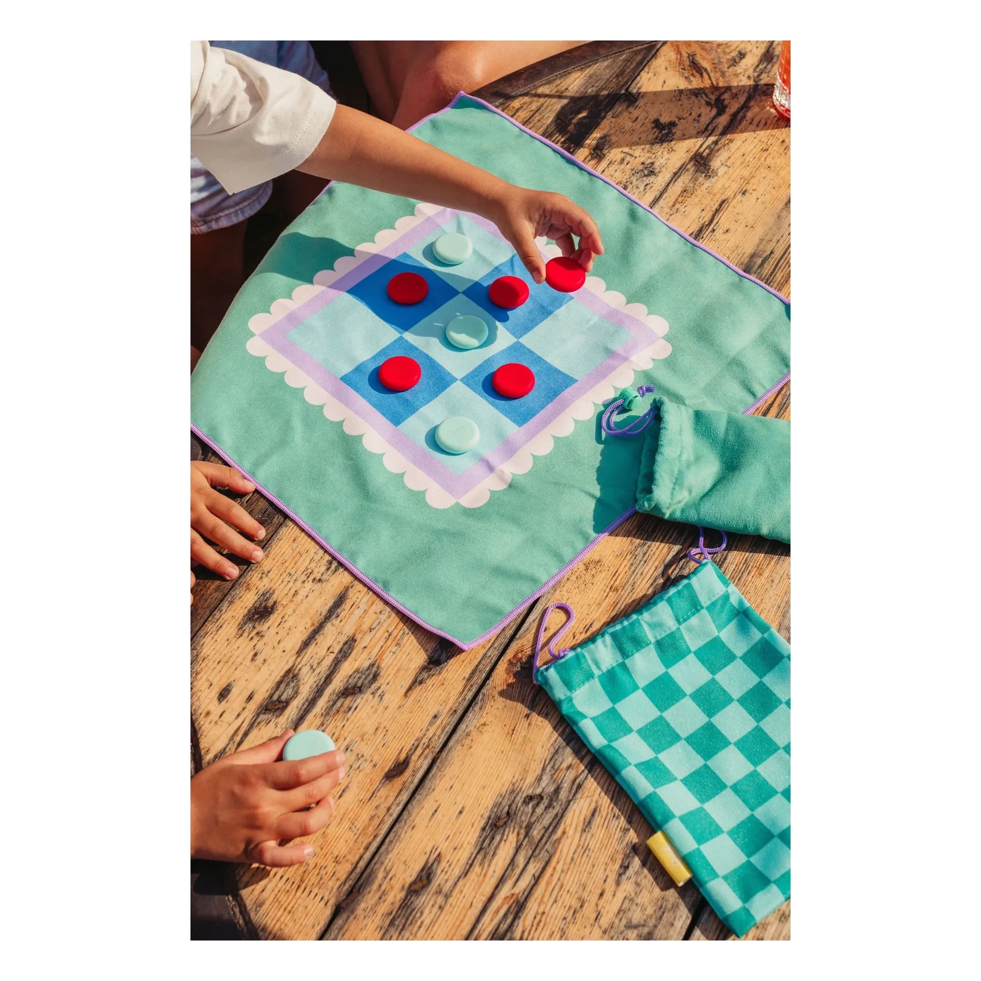 Quut - Juego de playa Caballitos / XOXO