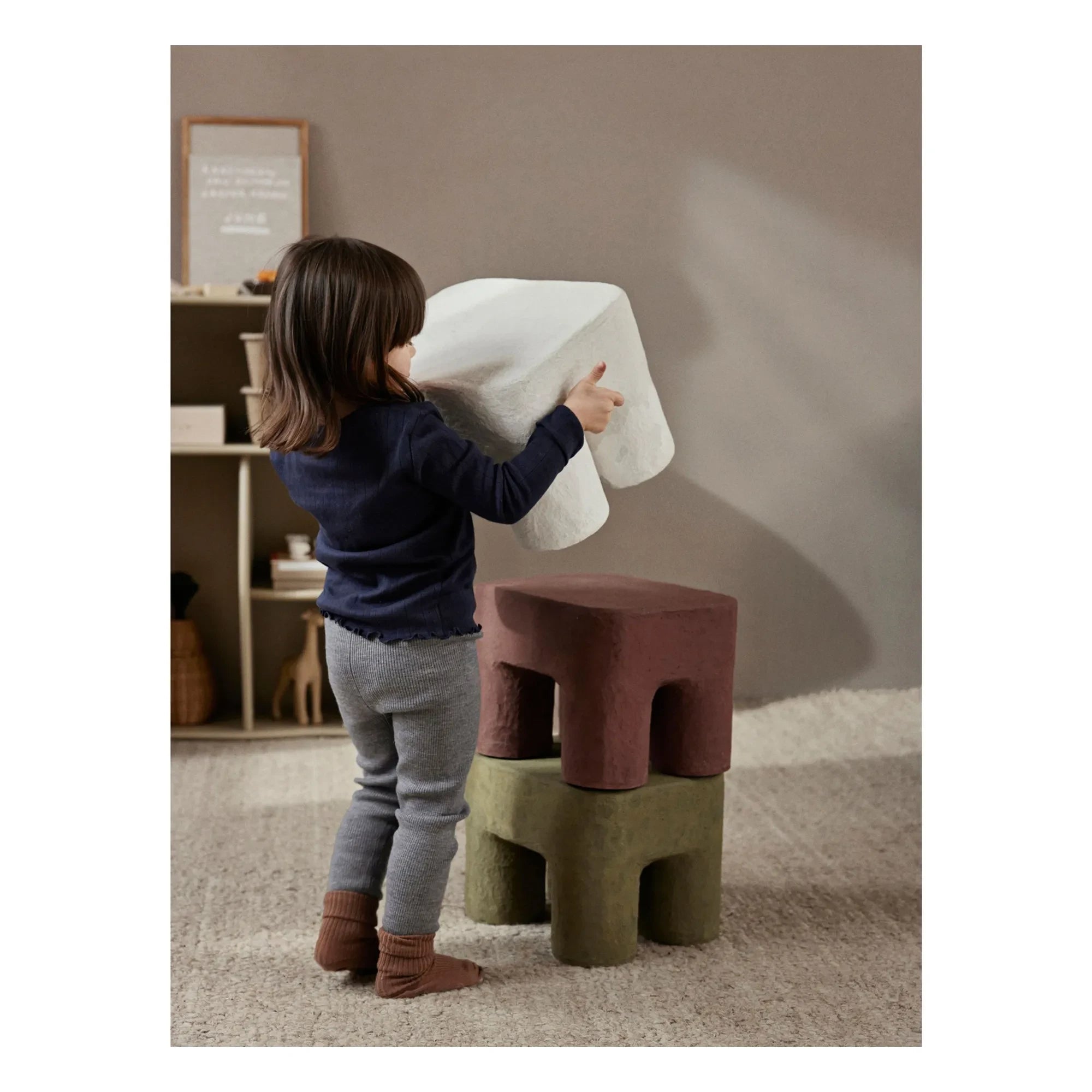 Ferm Living Kids - Taburete Podo | Caqui