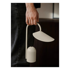 Ferm Living - Lámpara de mesa Arum | Beige