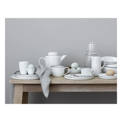 Broste Copenhagen - Huevo de porcelana para sal