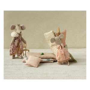 Maileg - Princesa y Castillo Peluche