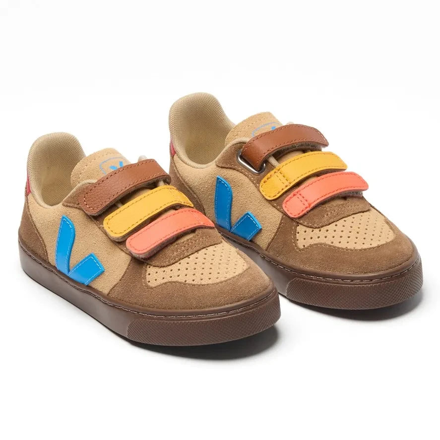 Veja - Pequeño V-10 Zapatilla de ante con velcro | Camel