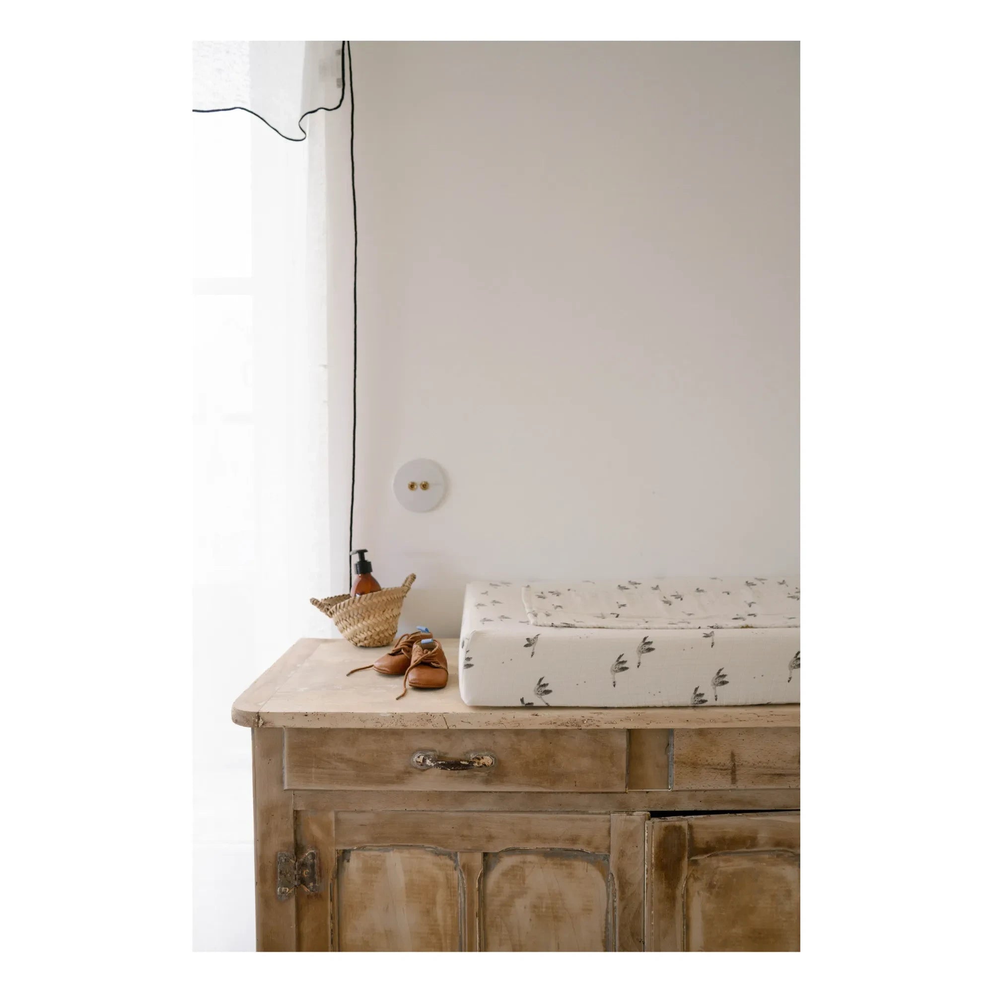 Rose in April - Funda de cambiador Fanny Goose | Arena