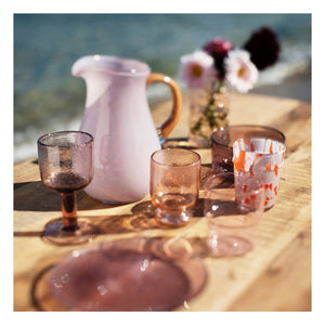 Madam Stoltz - Vaso con asa y patrón martillado | Rosa