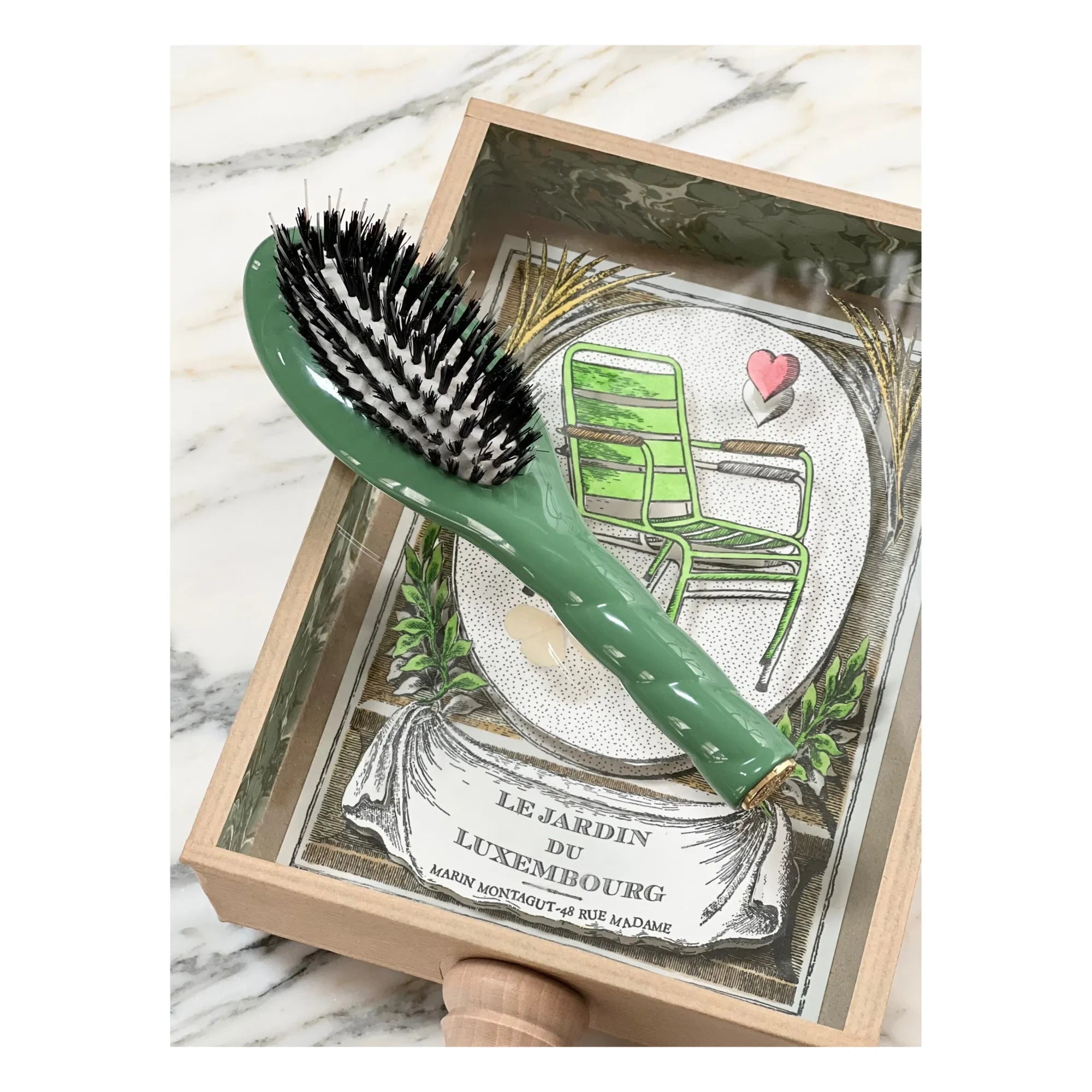 La Bonne Brosse - N.º 02 Cepillo pequeño básico - Cuidado y desenredado | Verde almendra