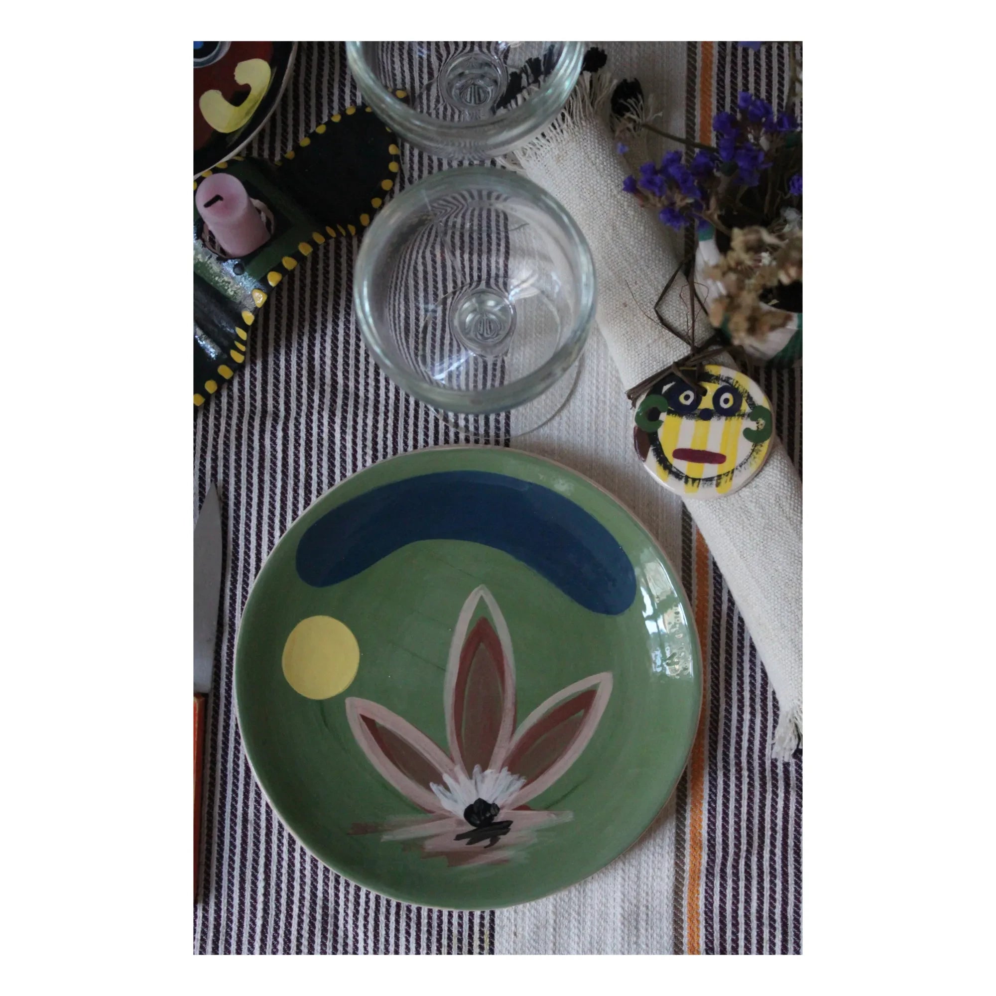 HOMERE - Plato Cerámico Daphne Flor | Verde