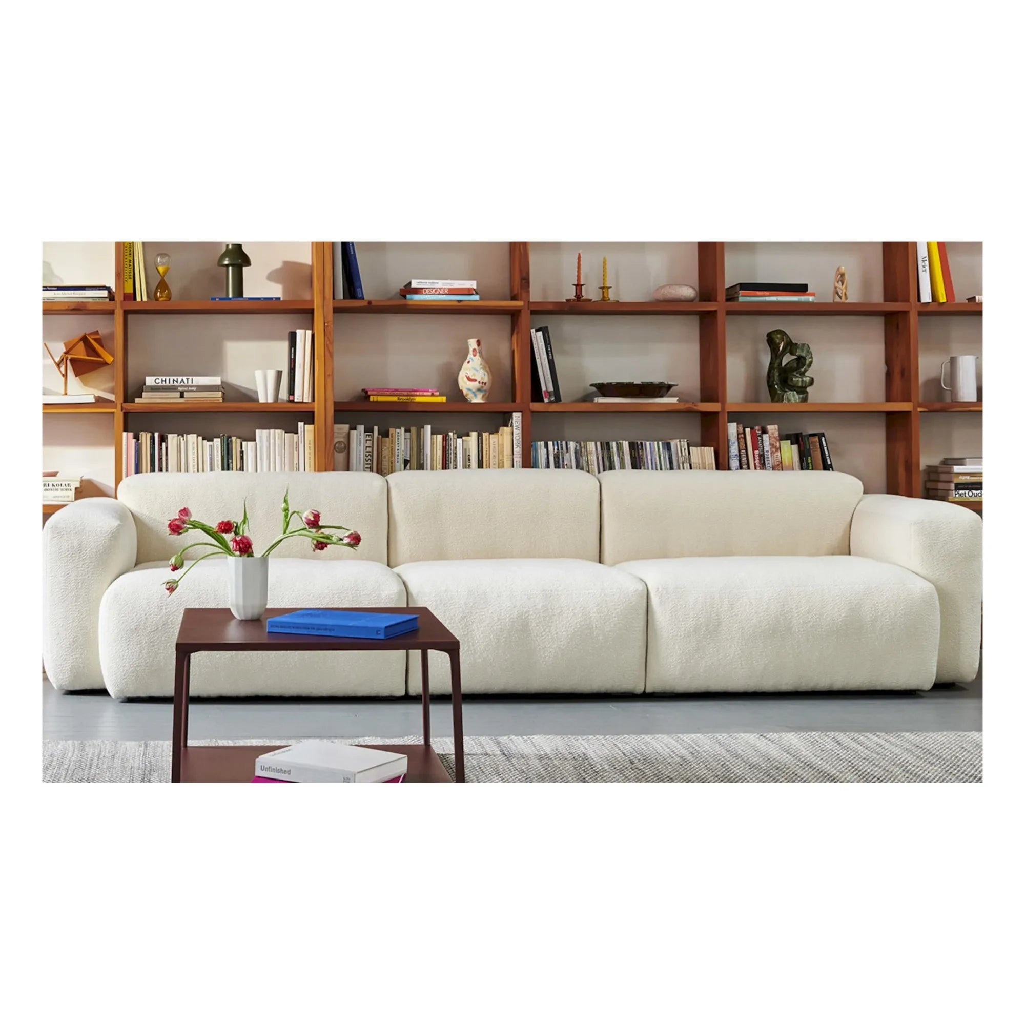 Hay - Mag Soft Sofá de tres plazas con reposabrazos bajos Combinación 1 | Crema