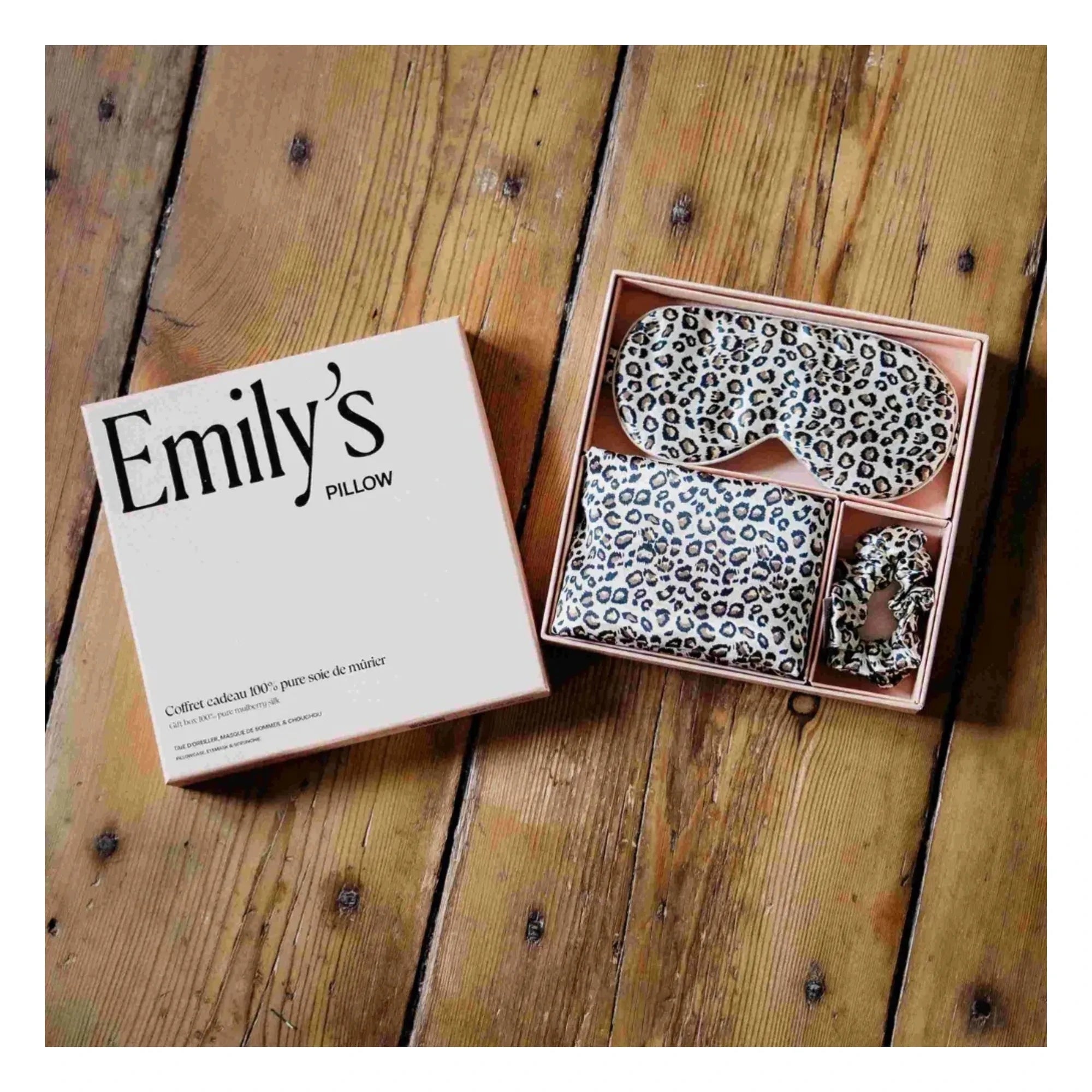 Emily's Pillow - Set de Dormir de Seda de Morera Estampado de Leopardo