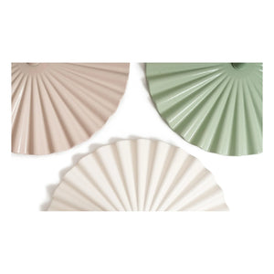 Business & Pleasure Co. - Base para sombrilla moldeada | Blanca