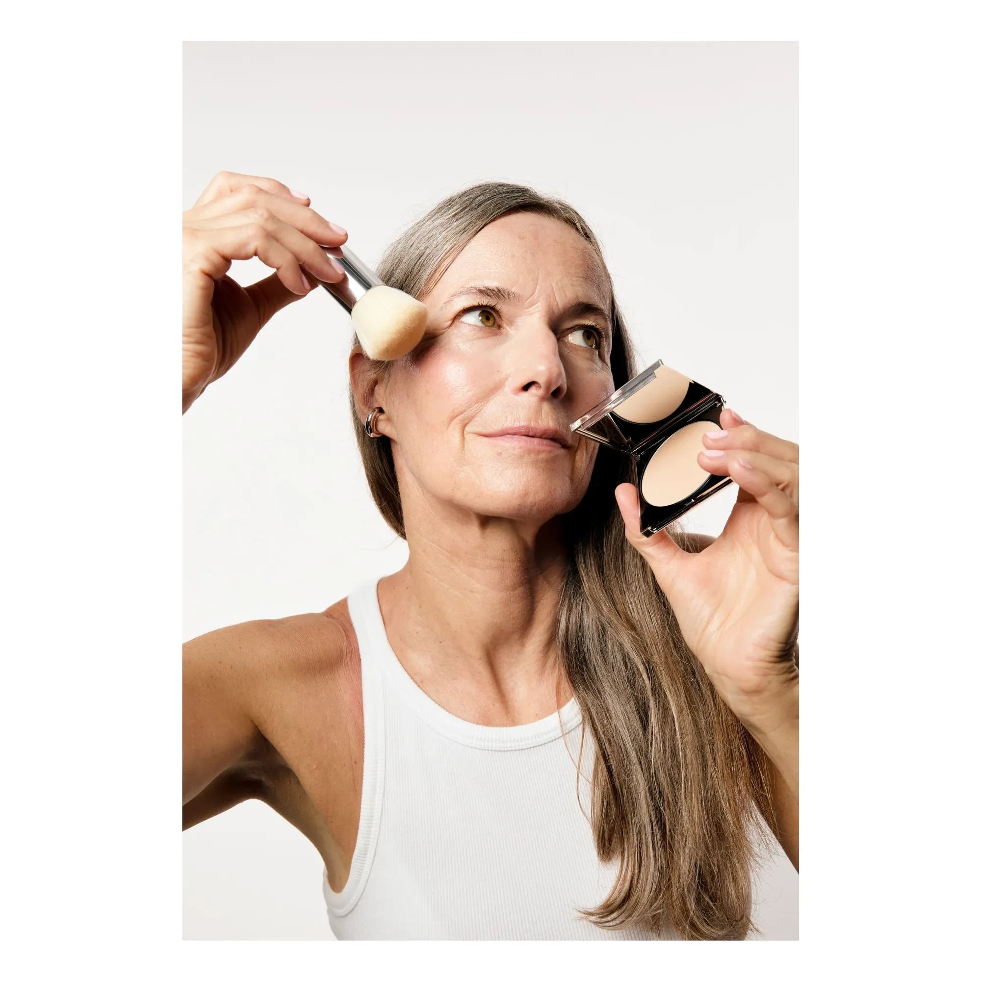 AIME - Base de maquillaje en polvo SPF+30 - 7g | Natural