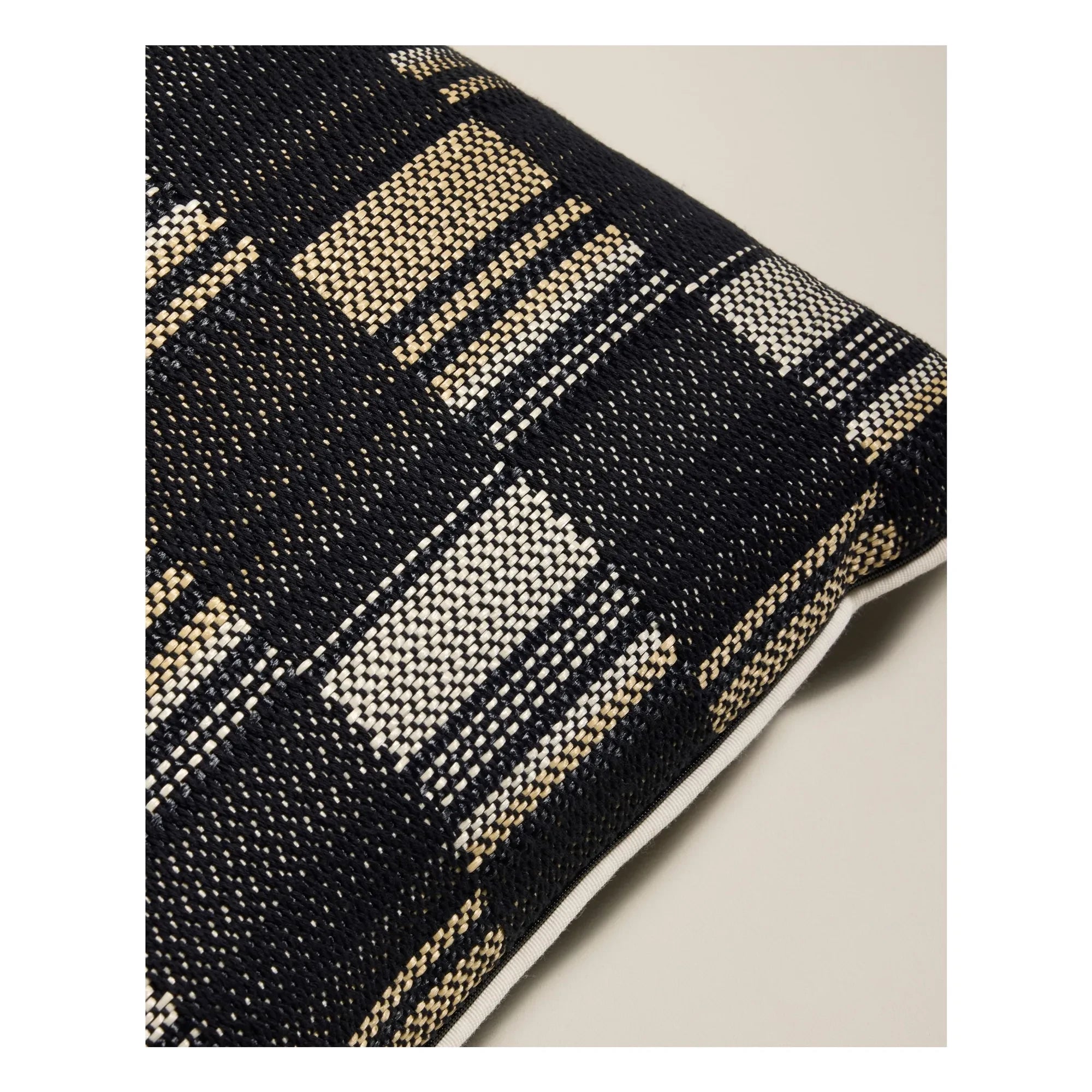 Maison Sarah Lavoine - Cojín Damier | Negro