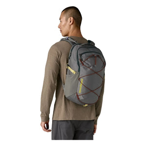 Patagonia - Refugio Mochila Diaria 30L con Fibra Reciclada | Gris