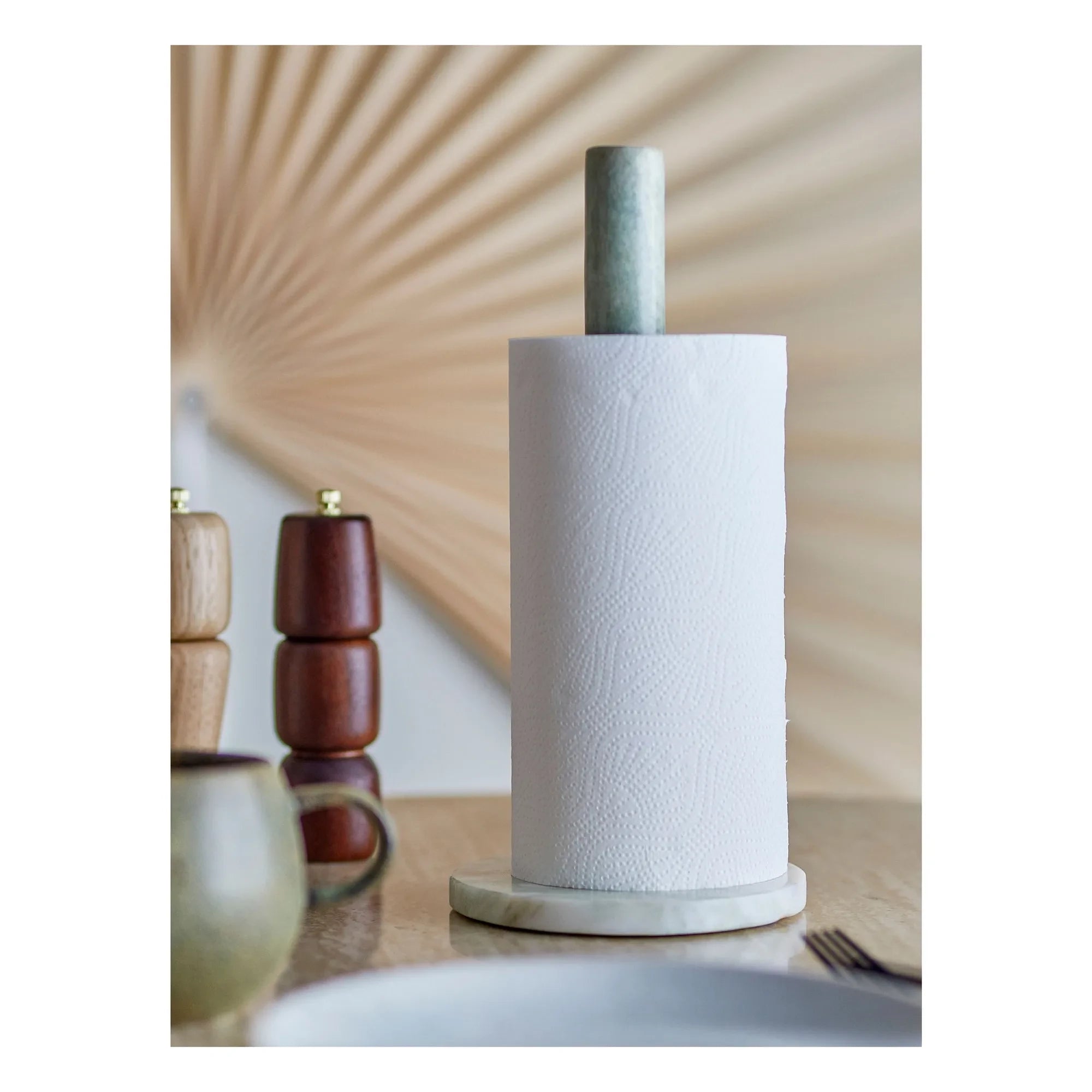 Bloomingville - Soporte para toallas de papel Emy de mármol | Verde