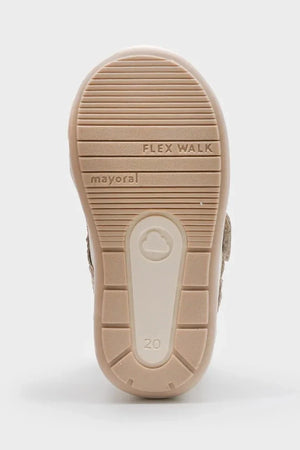 Zapatos Mayoral de piel para niños