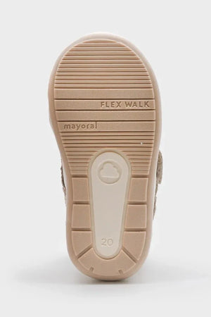 Zapatos Mayoral de piel para niños