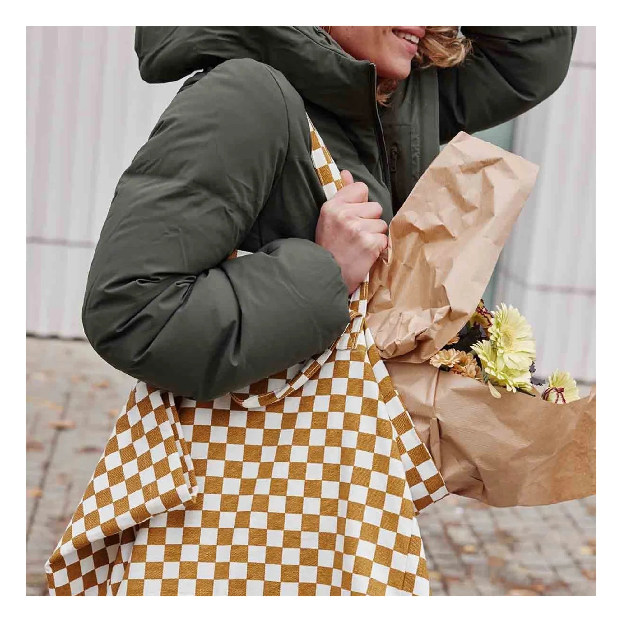 Rose in April - Elisa Damier bolso tote | Caramelo
