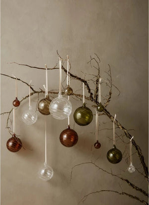 Ferm Living - Adornos de Navidad Twirl - Set de 4