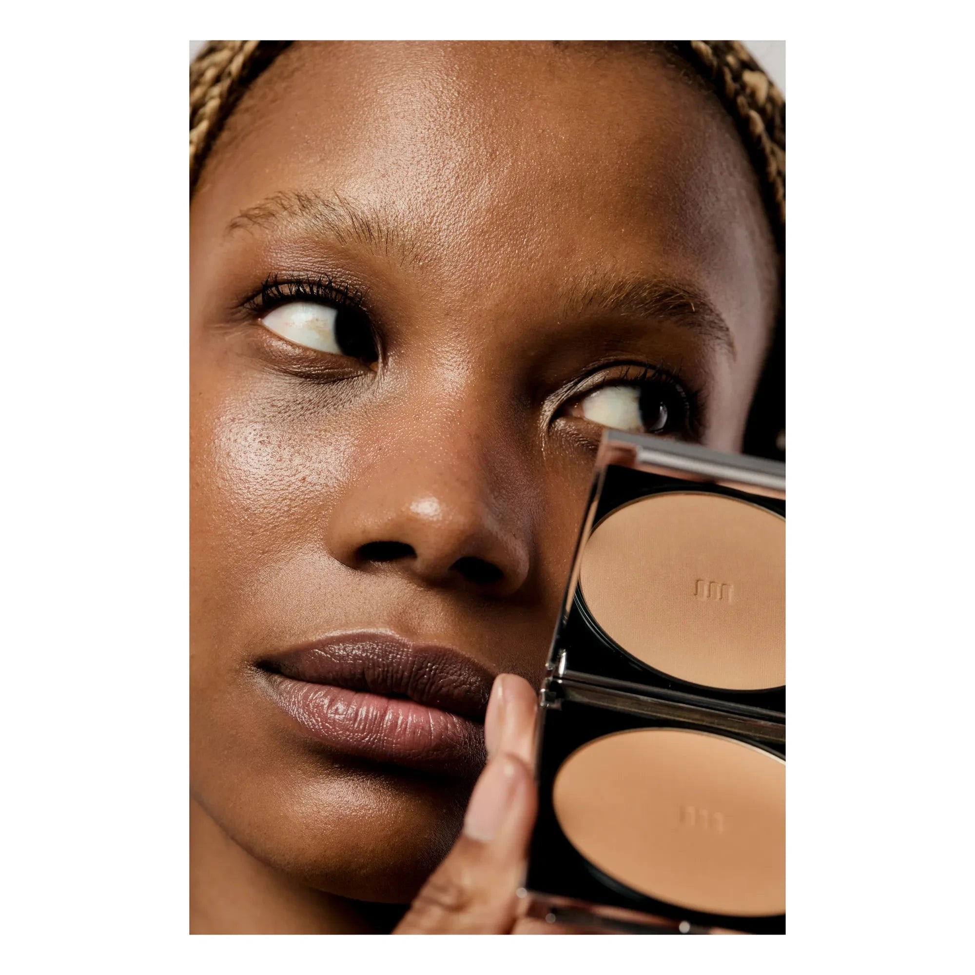 AIME - Base de maquillaje en polvo SPF+30 - 7g | Oscuro