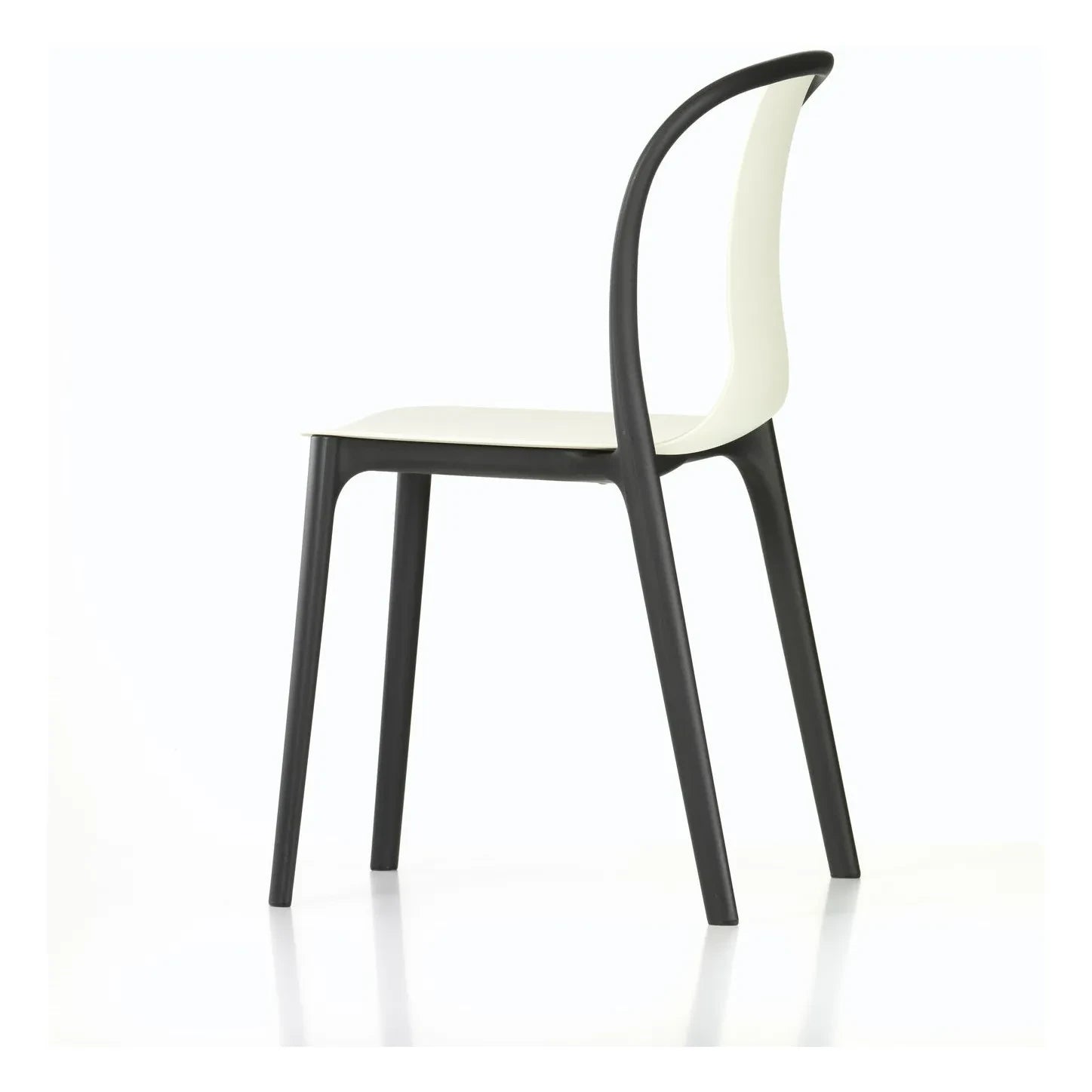 Vitra - Silla Belleville - Plástico - Diseño de Ronan & Erwan Bouroullec | Crema