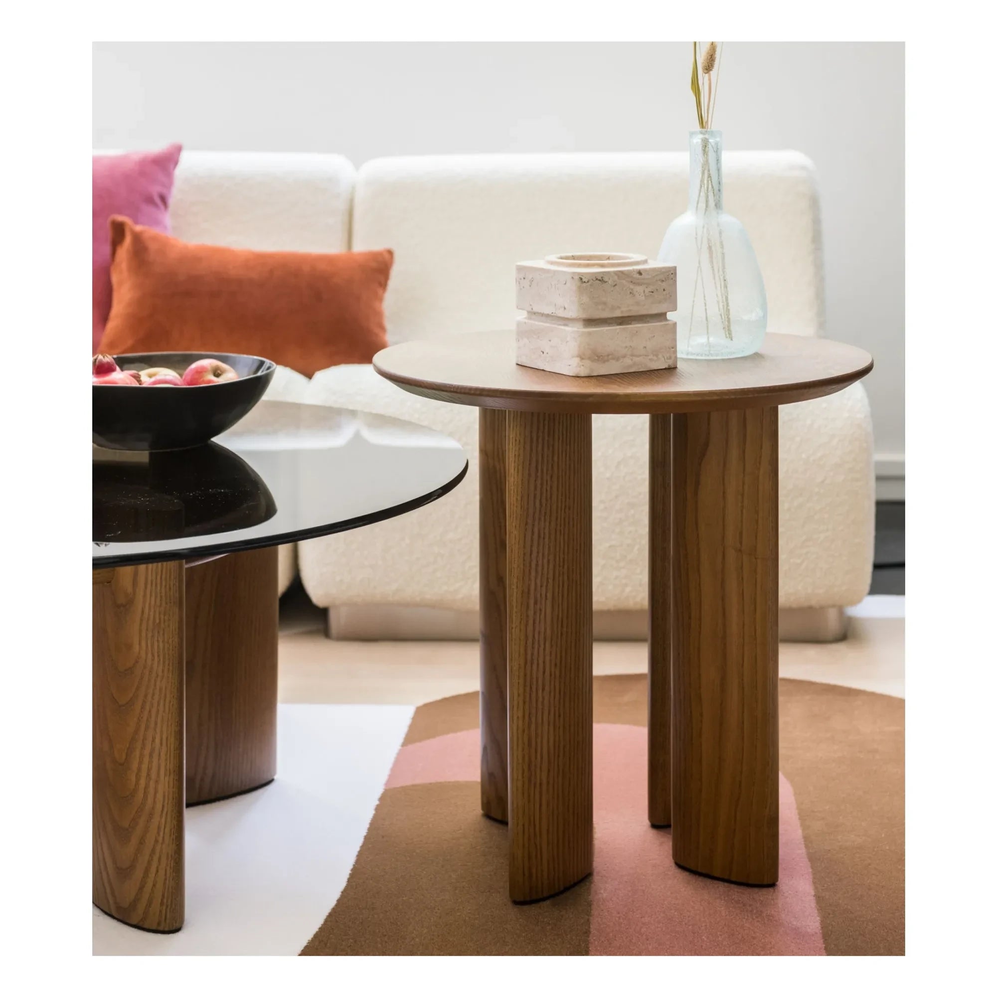 The Socialite Family - Mesa auxiliar Carlotta enchapada en roble iroko | Iroko