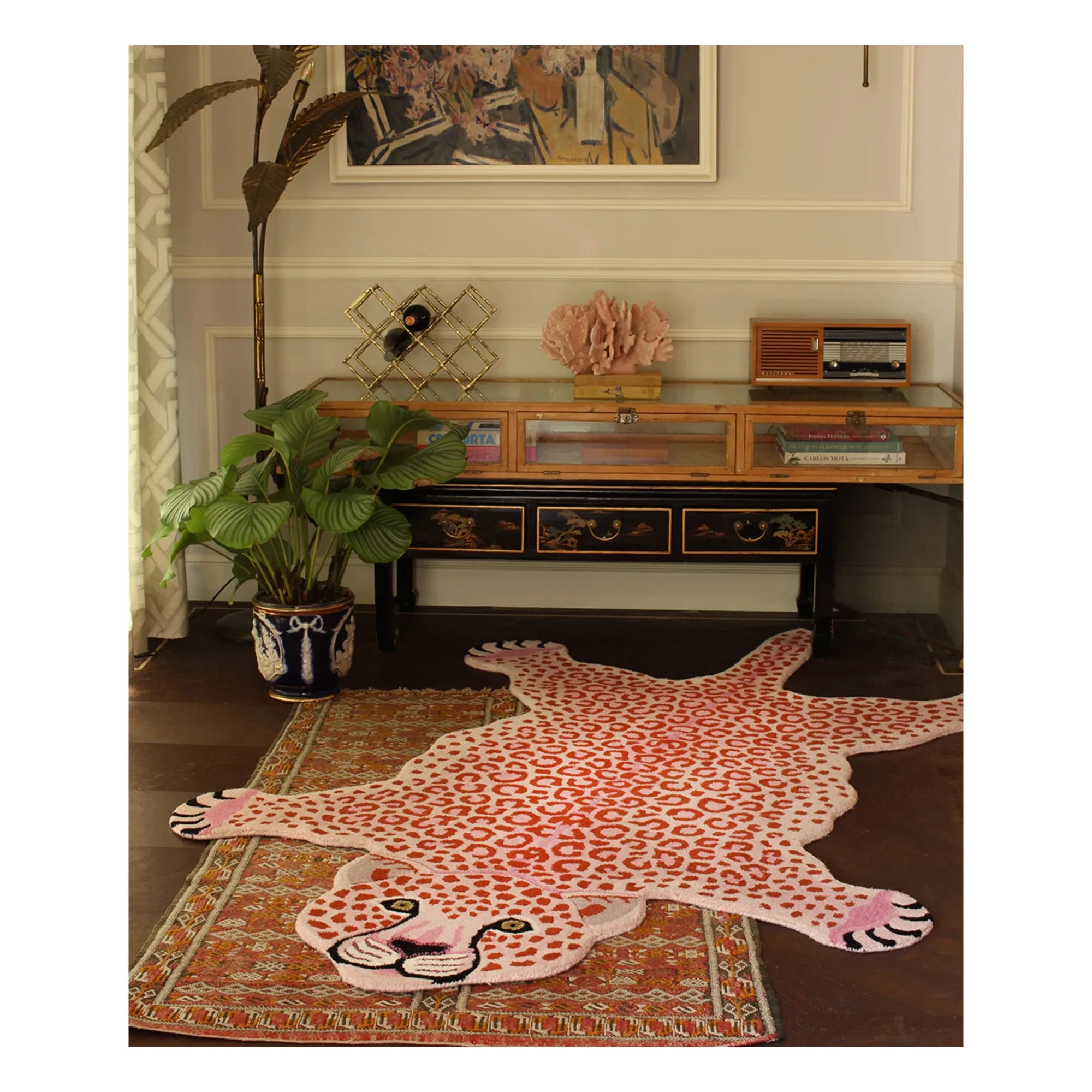 Doing Goods - Alfombra de lana rosa con estampado de leopardo | Rosa