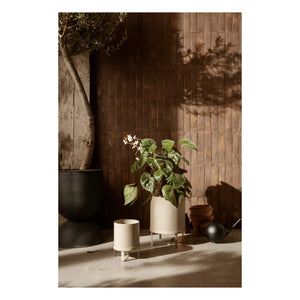 Ferm Living - Macetero de Acero | Beige