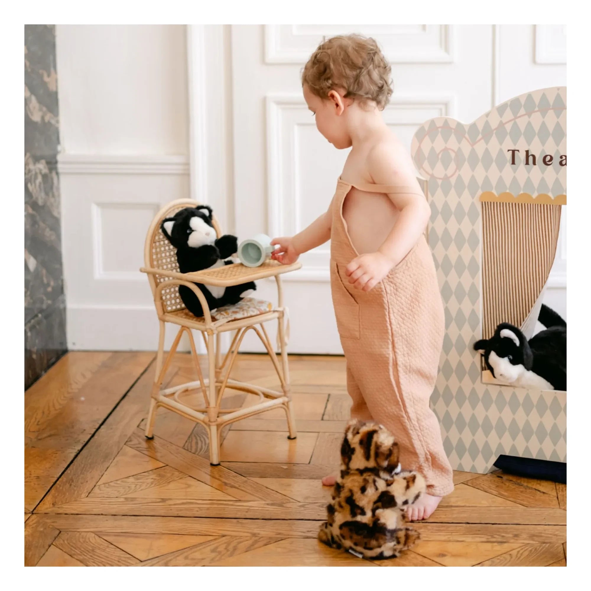 La Pelucherie - Peluche de gato Gustave 25 cm | Negro/Blanco