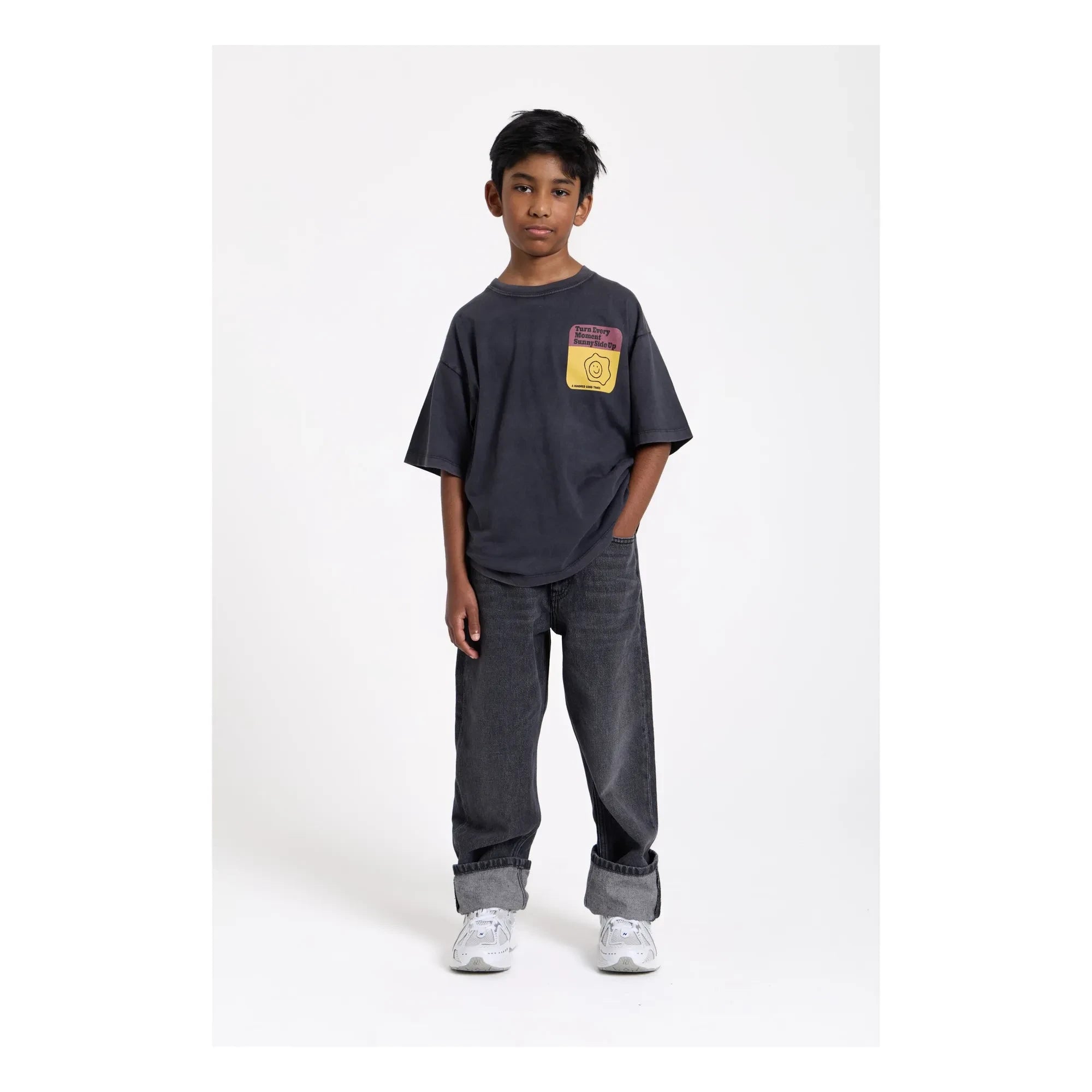Hundred Pieces - Camiseta de algodón orgánico Finn | Negro