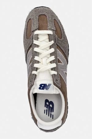 Zapatillas de mujer New Balance 471 de ante