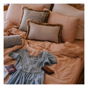 Palais - Maya almohada cilíndrica | Azul hielo