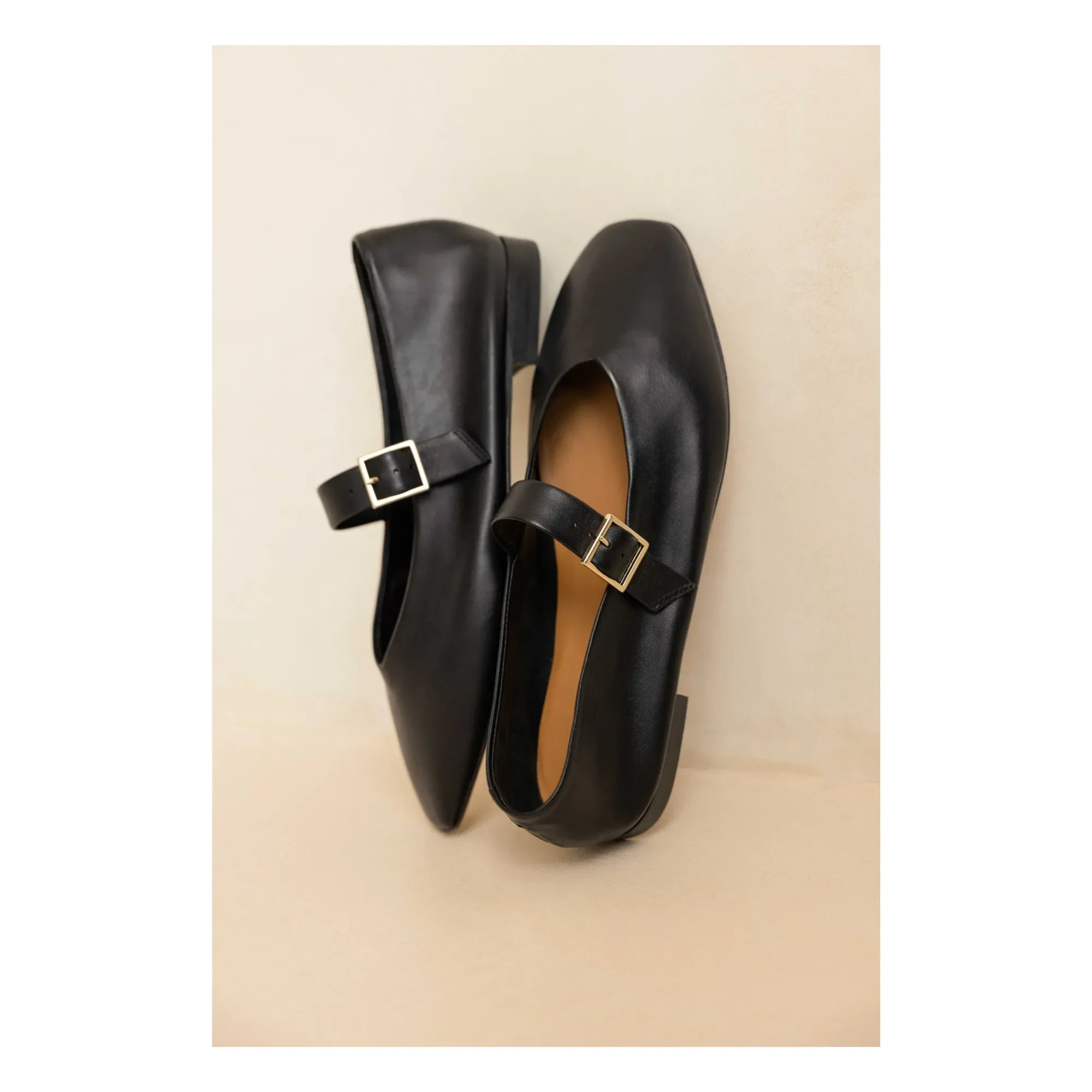 Bobbies - Babet Ouna Deri | Negro