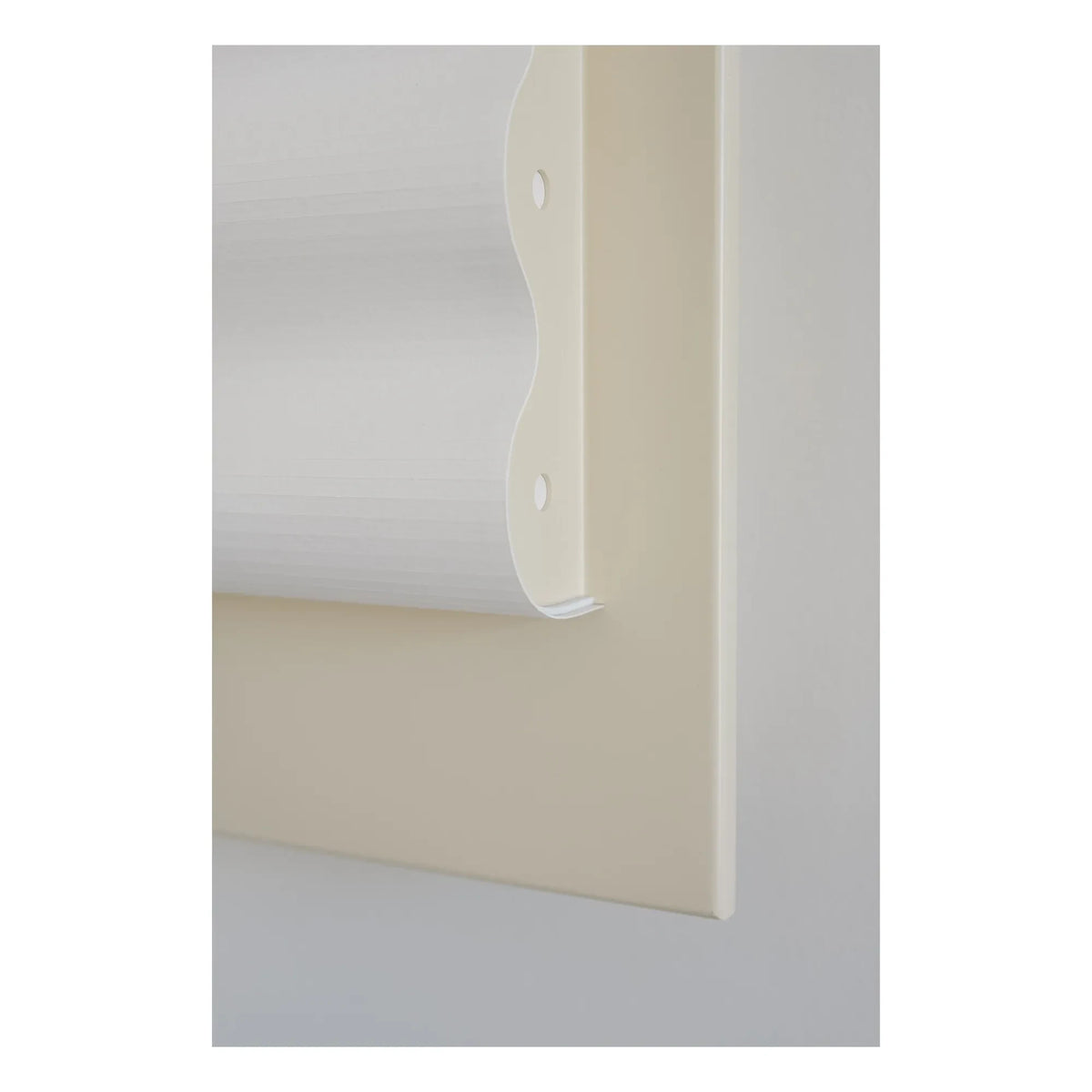 Violaine d'Harcourt - Lámpara de pared Frame wave | Blanco roto