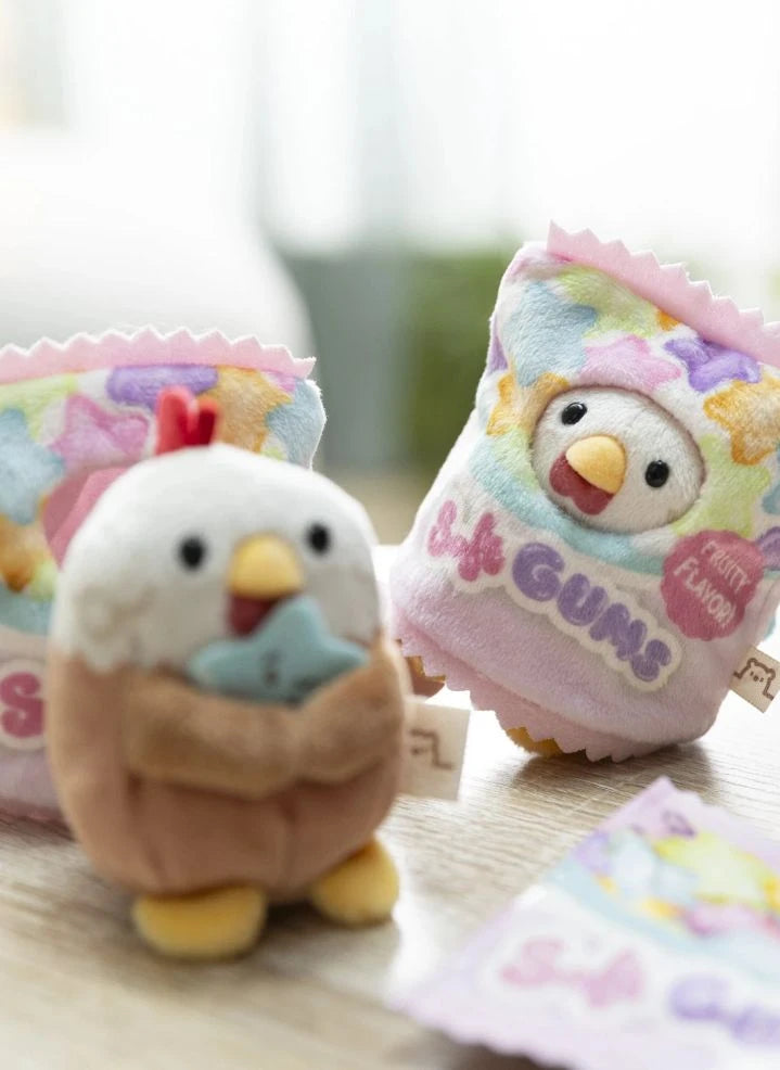 Nici - Muñeco de peluche Keko Gallo dentro de su disfraz de golosina | Blanco