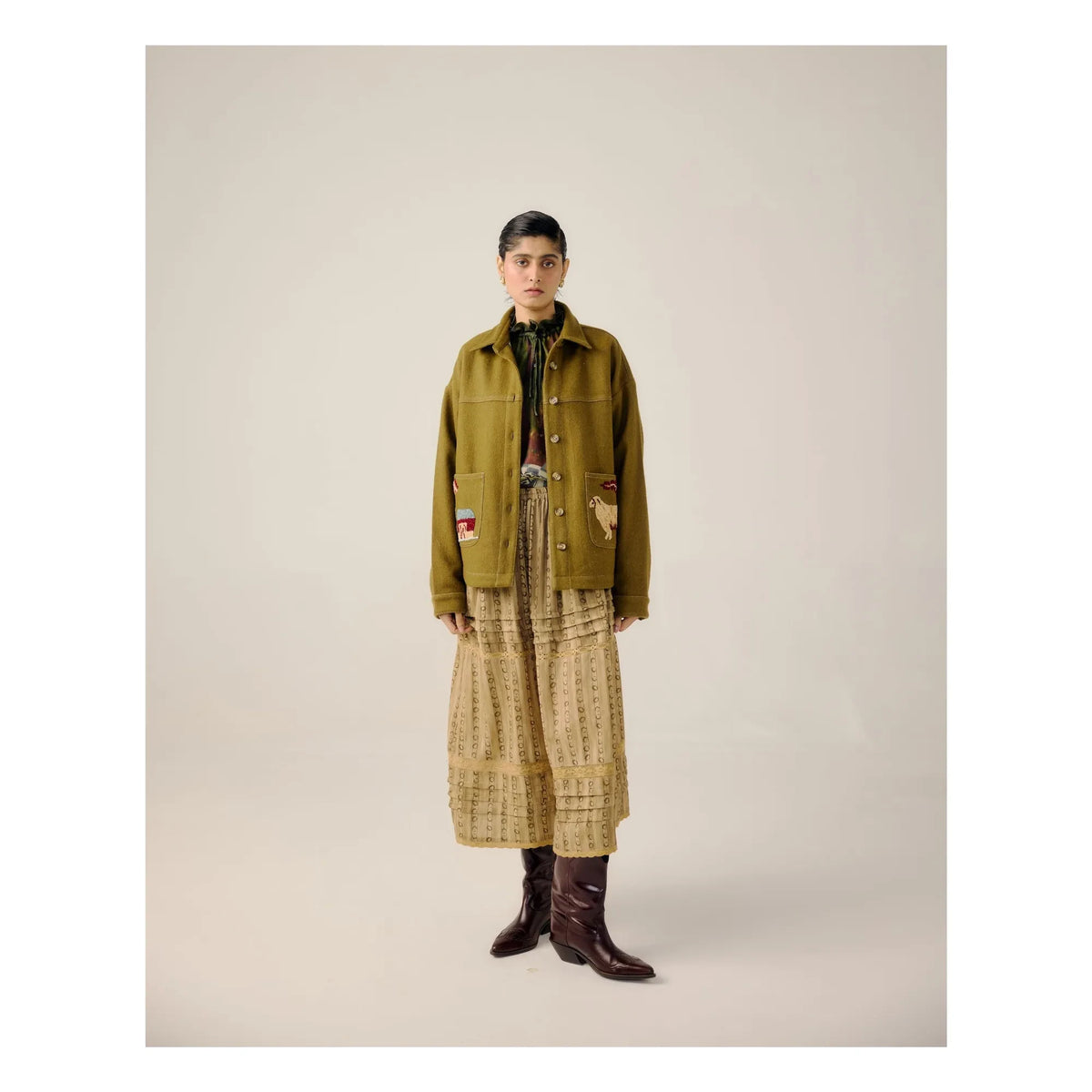 CORD - Ava Chaqueta de lana bordada con paisaje | Verde oliva