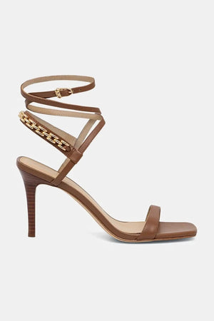 Sandalia de tacón de cuero Marcia de MICHAEL Michael Kors