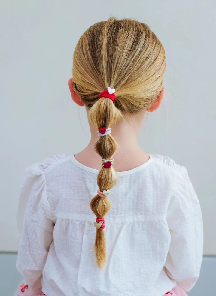 Mimi & Lula - Set de 10 pinzas con pequeños corazones | Rojo