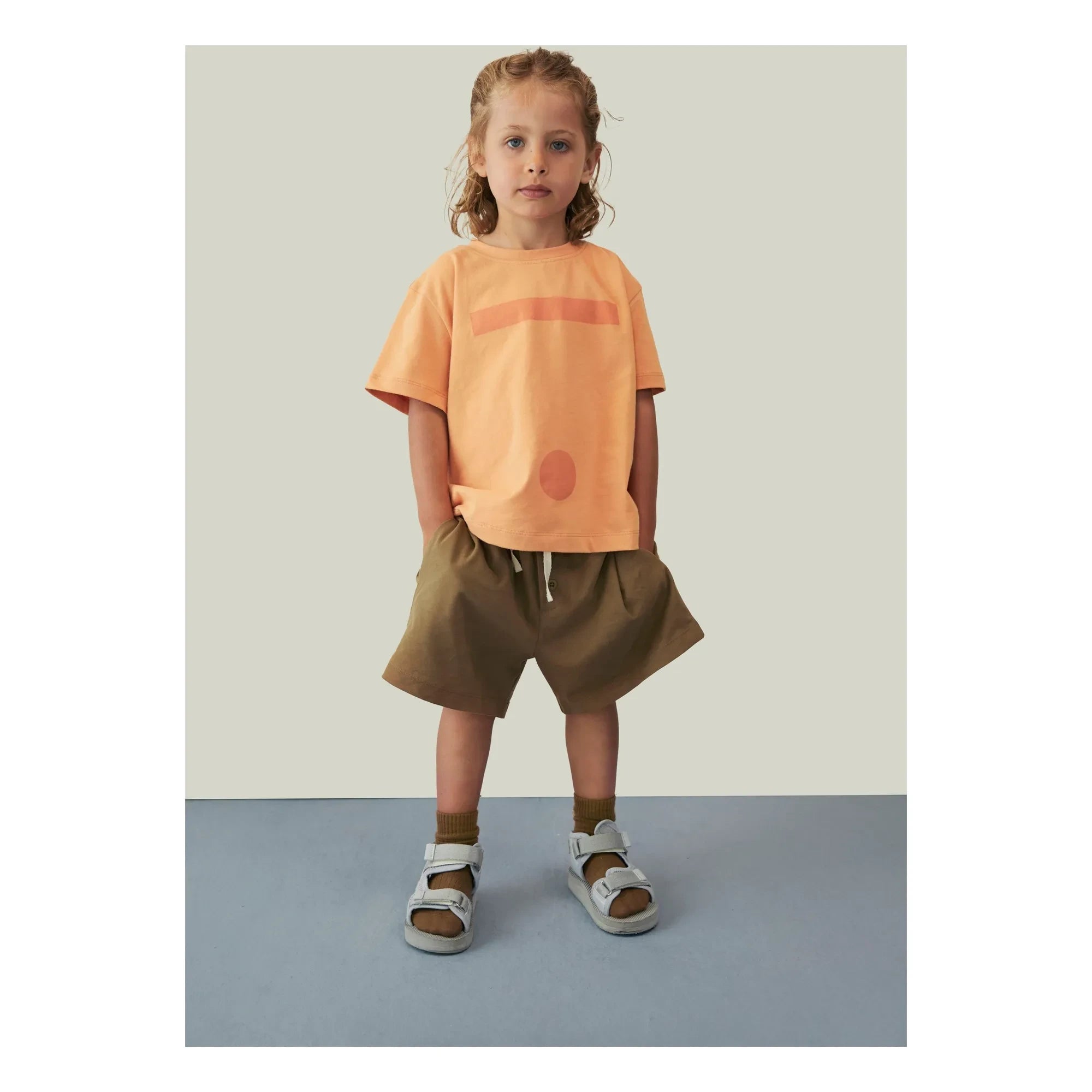 Gray Label - Pantalón corto con botones de algodón orgánico | Marrón caqui