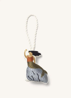 Ferm Living - Adorno de Navidad Sirena