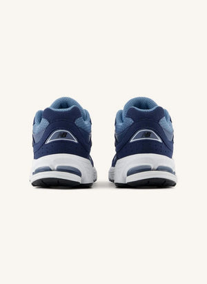 New Balance - Elastik Bağcıklı Spor Ayakkabılar 2002 | Lacivert