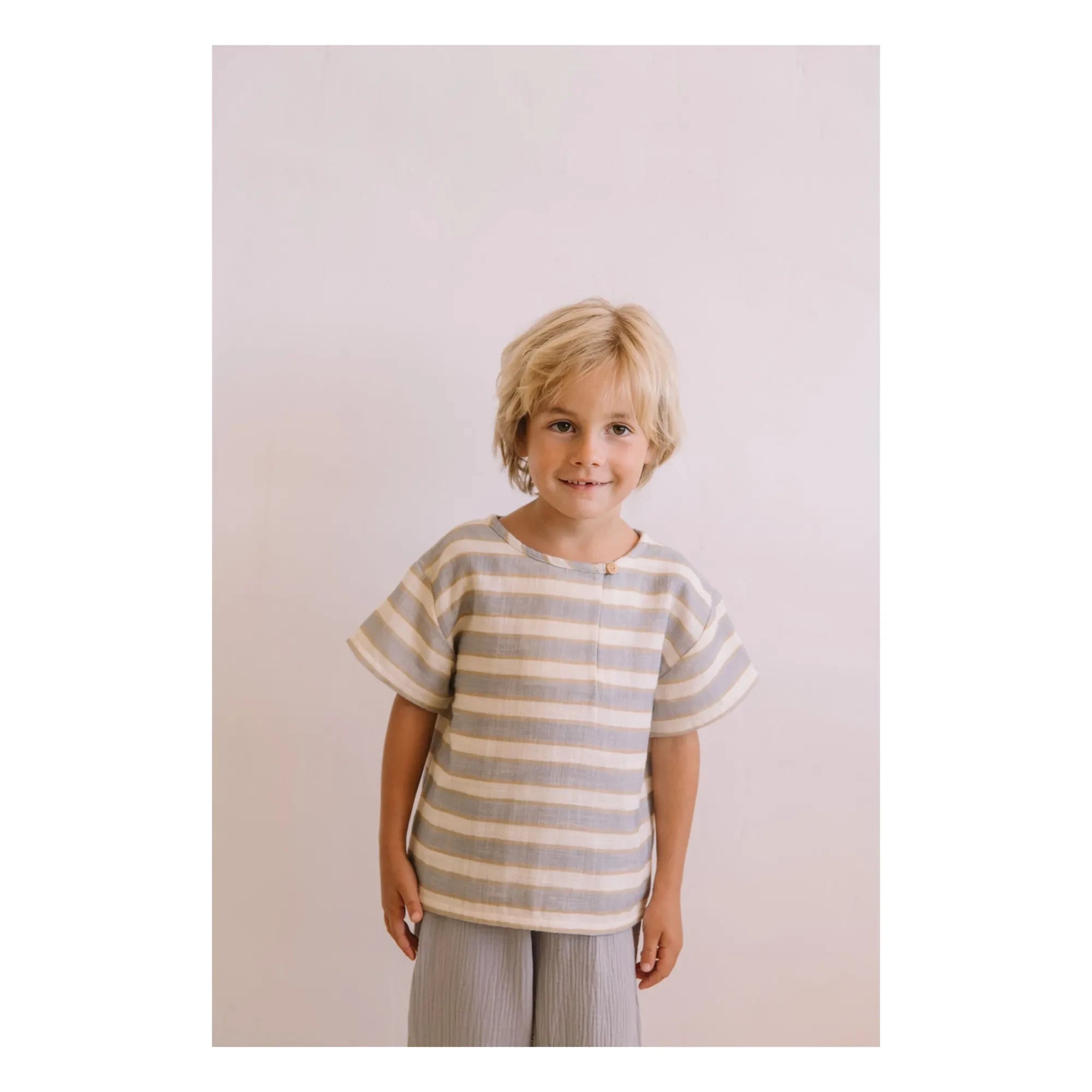 Studio Bohème - Camiseta de gasa de algodón orgánico a rayas Orso | Azul claro